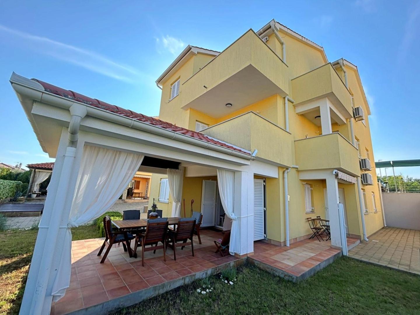 Apartments Pinta De Sol Чизичі Екстер'єр фото